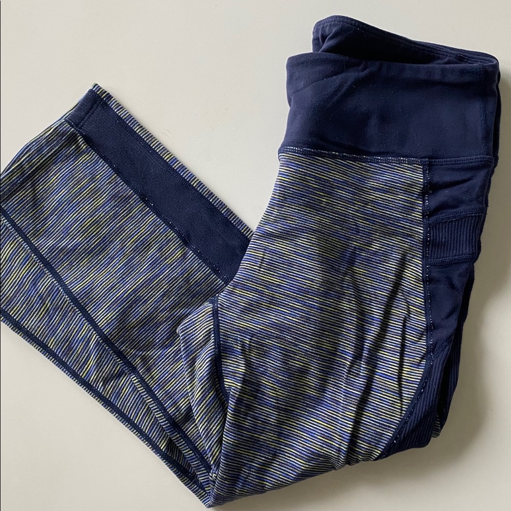 Athleta Capri Leggings - Small
